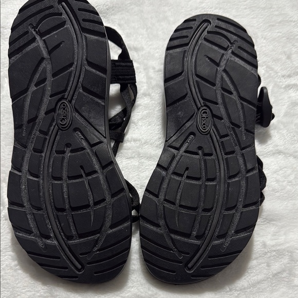 Chaco Black Adventure Sandals with Adjustable Straps size 9 - Picture 6 of 8